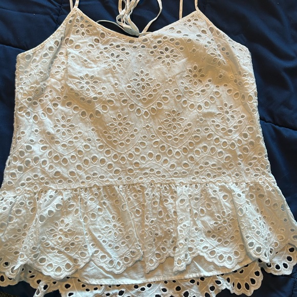 WHITE HOUSE BLACK MARKET • White Eyelet Tank Top • Medium - Picture 8 of 9